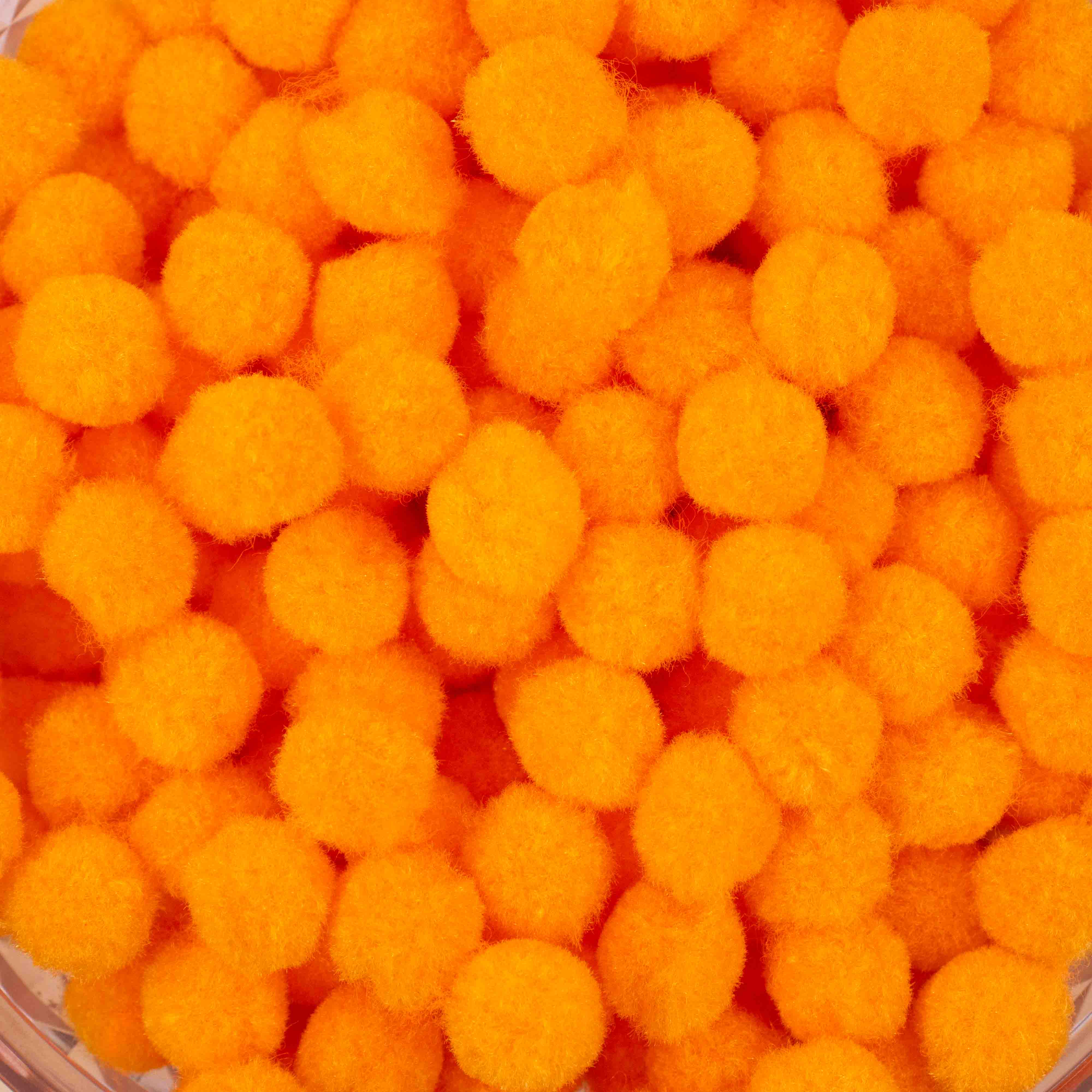 POMPOM-BOLINHA-15MM-EM-POLIESTER-COM-1000-PECAS---AMARELO-OURO