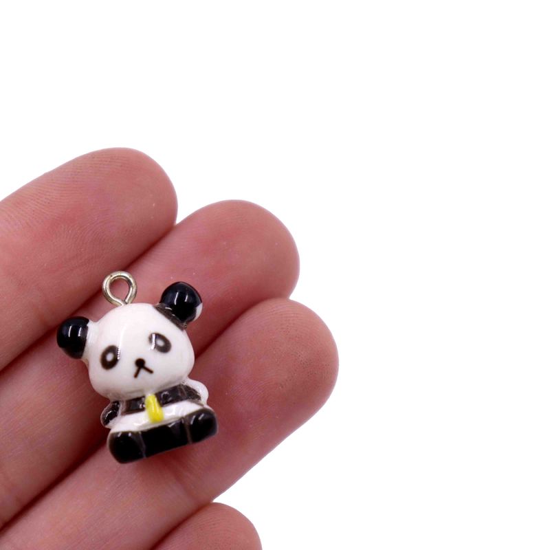 PINGENTE-PANDA-15X20MM-EM-RESINA-COM-50-PECAS---BRANCO-E-PRETO