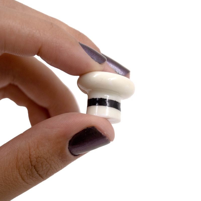 CHAPEU-ZE-PILINTRA-PASSANTE-20X17MM-EM-VIDRO-COM-10-UNIDADES---209---BRANCO-209