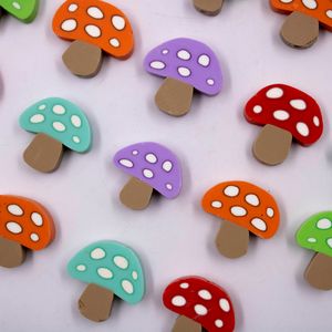 Entremeio Fimo Infantil Cogumelo 30Mm Em Pvc Com 50 Peças