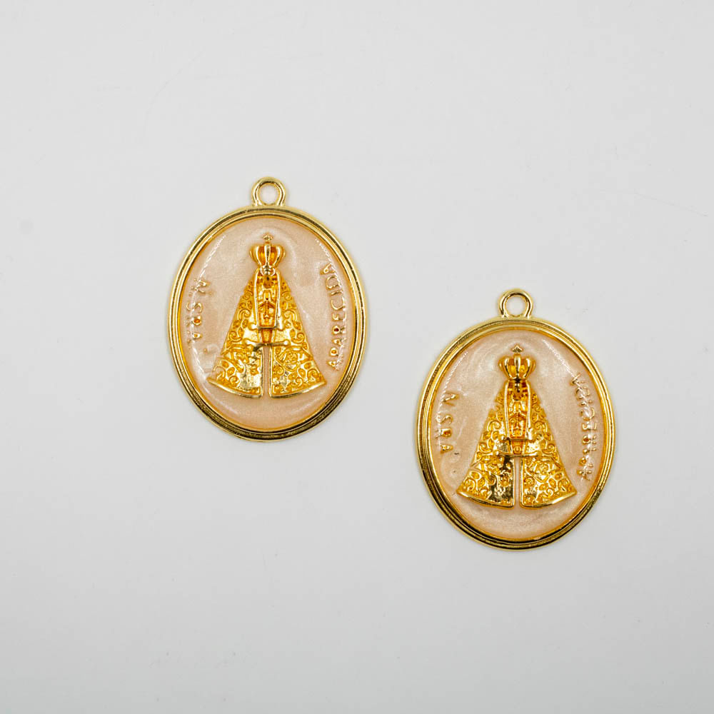 Pingente Nossa Senhora Aparecida 47x37mm em Zamac Resinado com 2 Peças