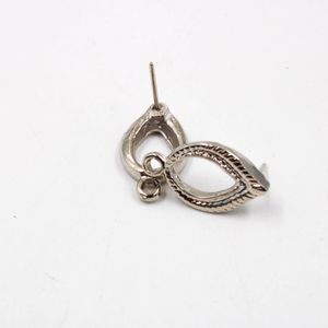 PINO DE BRINCO VAZADO 21X11MM EM ZAMAC COM 100G