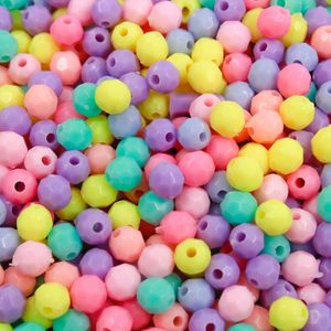 Bola Sextavada Leitosa Passante 06Mm Em Acrilico Com 50Gr