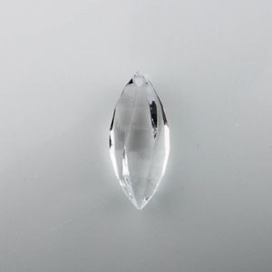 PINGENTE NAVETE TRABALHADO 48X20MM EM ACRILICO COM 500GR