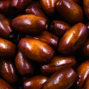 Azeitona Passante 25X15mm Em Madeira Com 500G
