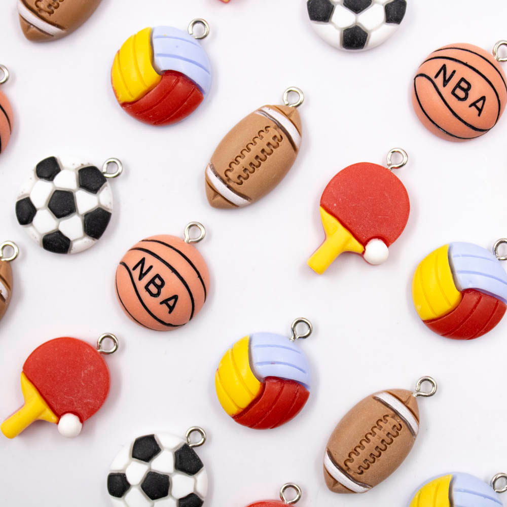 Pingente Esportes 17mm em em Resina com 100 Peças