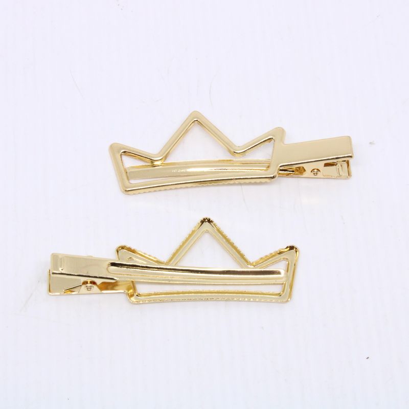BICO-DE-PATO-COROA-VAZADA-28X70MM-EM-FERRO-COM-200-PECAS-073---DOURADO-073